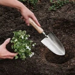 Kent & Stowe Stainless Steel Capability Trowel -Outlet Garden Living Store 1139543 3
