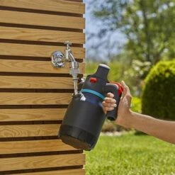 Gardena 1.25L Pressure Sprayer -Outlet Garden Living Store 1191081 4