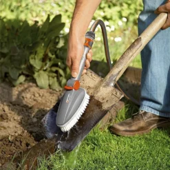 Gardena Hand-Held Scrubbing Brush -Outlet Garden Living Store 1235123 3