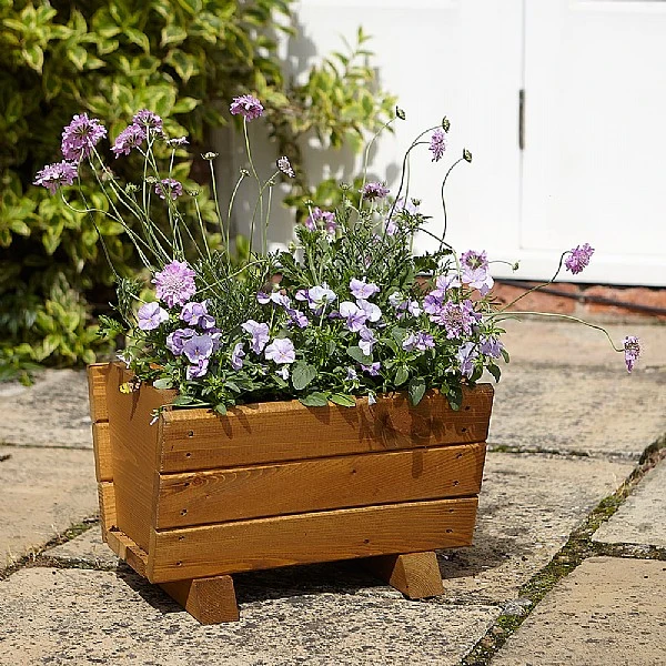 Tom Chambers Wisley Trough Planter (FSC) 1 Tom Chambers Wisley Trough Planter (FSC)